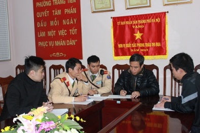 Cảnh sát giao thông truy bắt tên cướp 'ngáo đá'